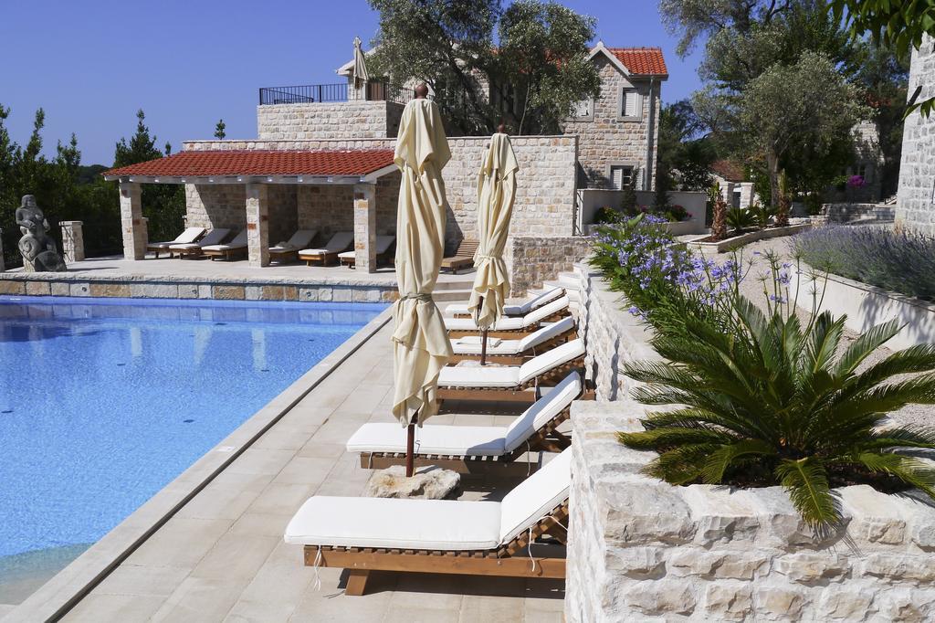 הרצג-נובי Boutique Hotel Malo Selo מראה חיצוני תמונה